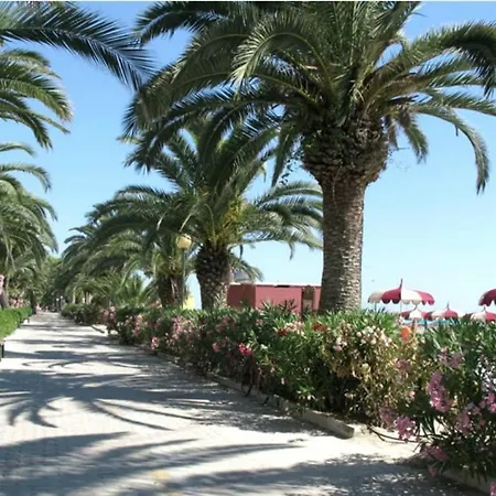 Casa A Due Passi Dal Mare Lejlighed Cupra Marittima